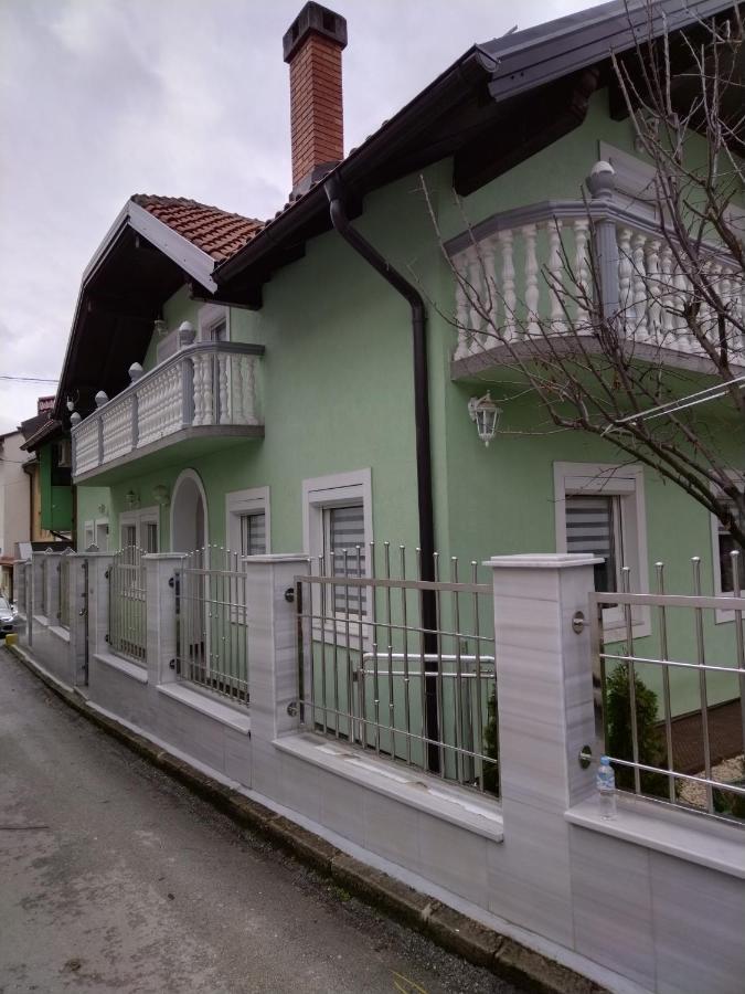 Uspinjaca Apartamento Saraievo Exterior foto